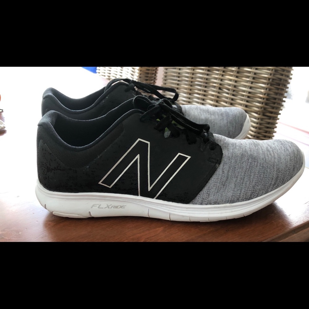 New Balance Men’s 530v2 sneakers